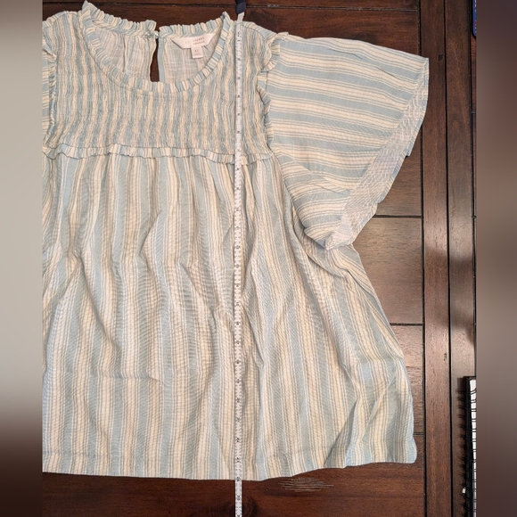 Lauren Conrad Short Bell Sleeve Top Size XL - Picture 9 of 12